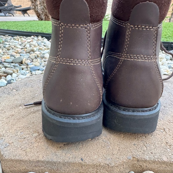 Wolverine Rich Brown Leather Work Boots - Picture 9 of 9
